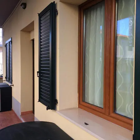 Casa Chalet Follonica